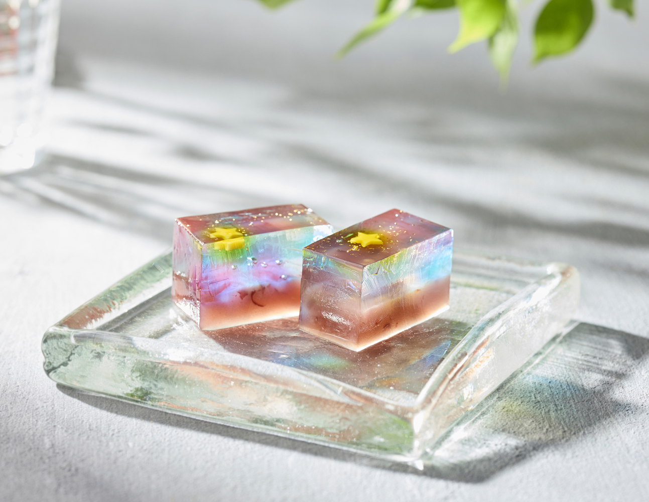 七夕の和菓子「あまの川」の画像。